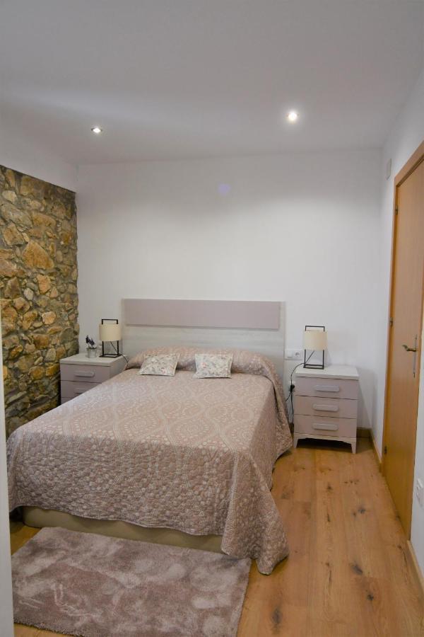 Casa Sara Villa Vilajuiga Екстериор снимка
